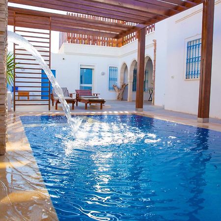 Villa Dar Amel Houmt El Souk Exterior foto